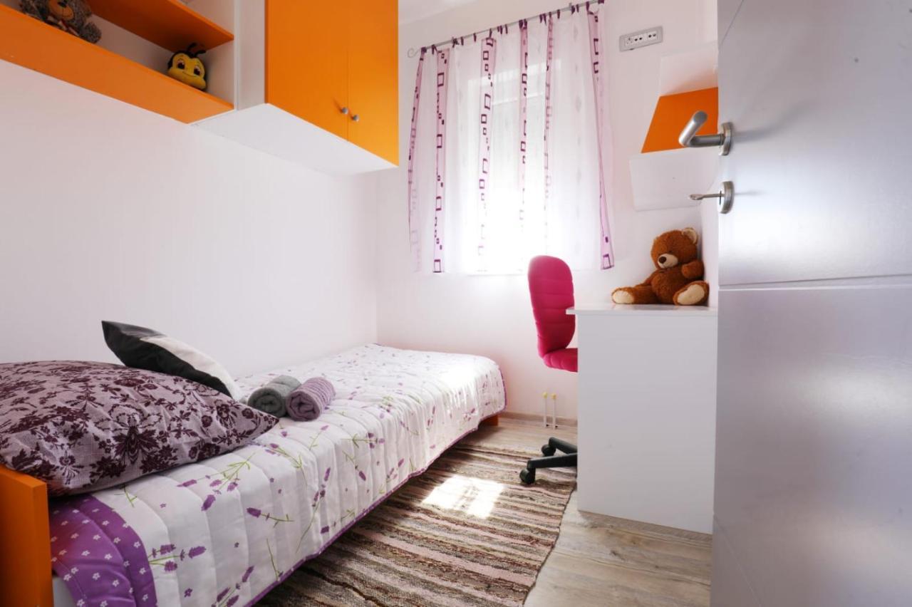 Apartman Teo &Tena Otočac Exterior foto