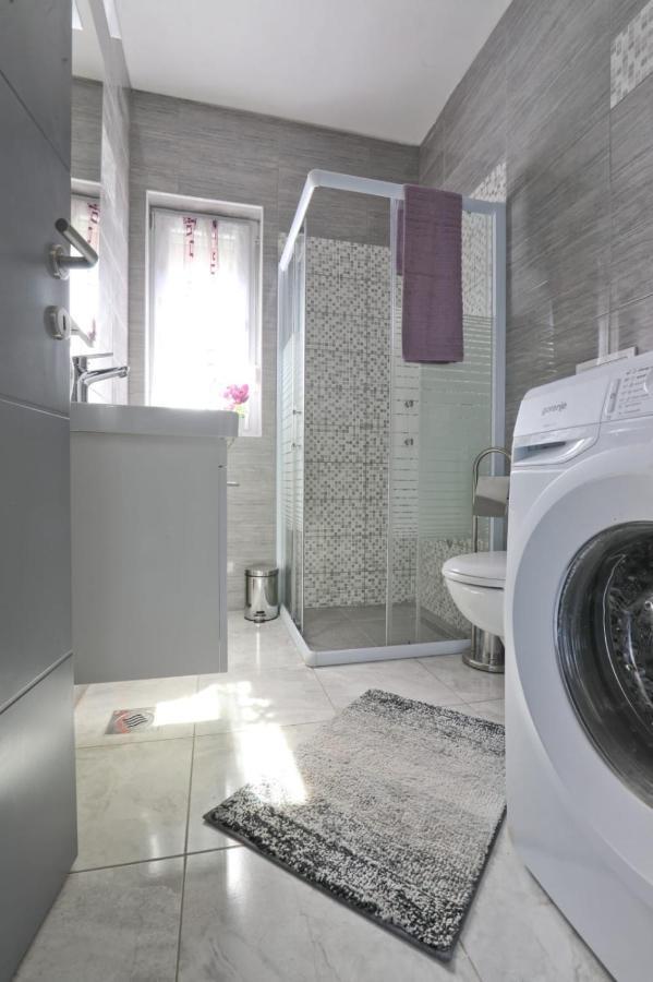 Apartman Teo &Tena Otočac Exterior foto